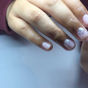 Image post by @nestanails on Instagram