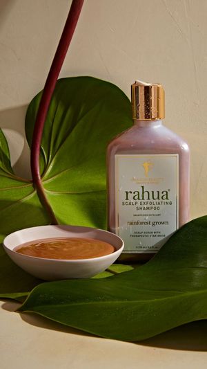 Video post by @RahuaBeauty on Facebook