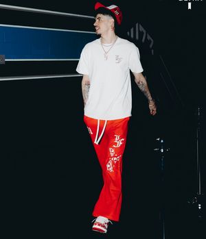 Image post by @melo on Instagram