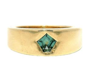 Image post by @juliaszendreijewelry on Instagram