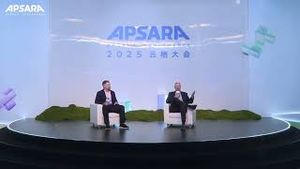 Video post by @alibabacloud on YouTube