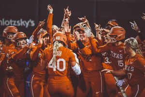 Image post by @texassoftball on Instagram