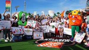 Video post by @cfbplayoff on YouTube