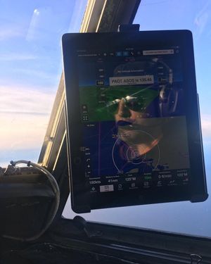 Image post by @foreflight on Instagram