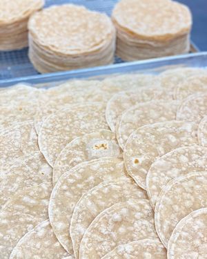 Image post by @eatcoyotas on Instagram
