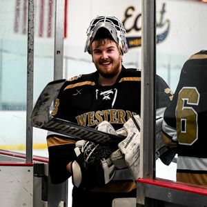 Image post by @d3wmustallionshockey on Instagram