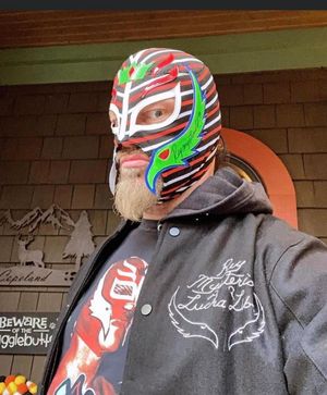 Image post by @619iamlucha on Instagram
