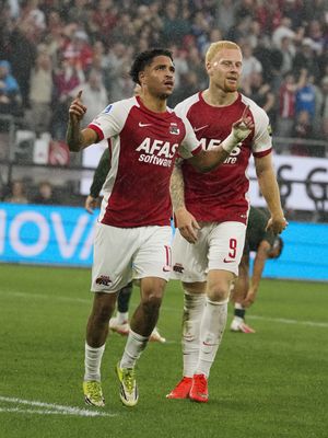 Image post by @azalkmaar on Instagram