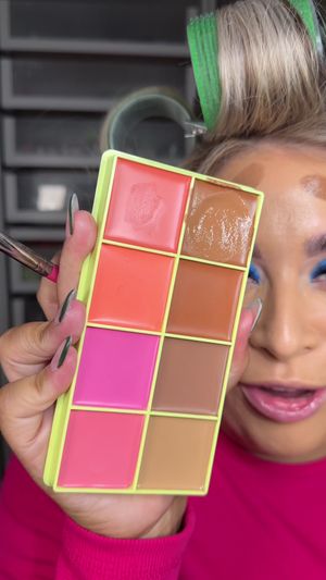 Video post by @beckymorganmakeup on TikTok