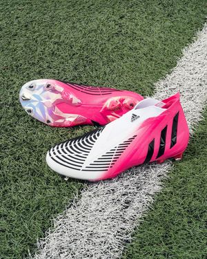 Image post by @soccerdotcom on Instagram