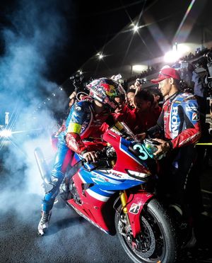 Image post by @quadlockmoto on Instagram