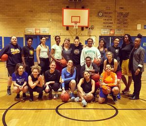 Image post by @ladieswhohoop on Instagram
