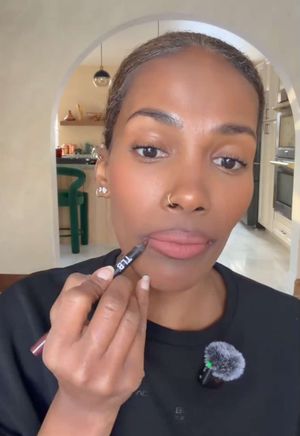 Video post by @thelipbar on TikTok