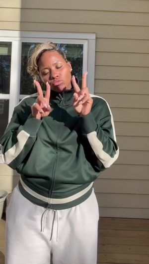 Video post by @thetaylortownsend on TikTok