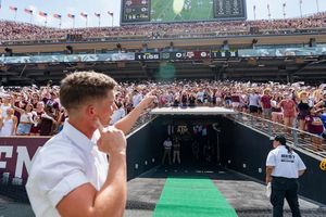 Image post by @tamuyell on Instagram