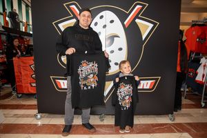 Image post by @AnaheimDucks on Twitter