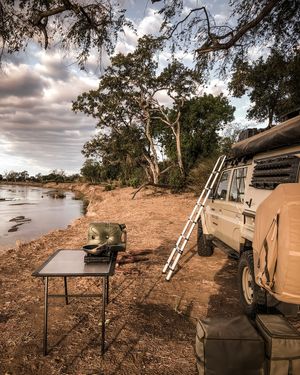 Image post by @mud_dust_overlanding on Instagram