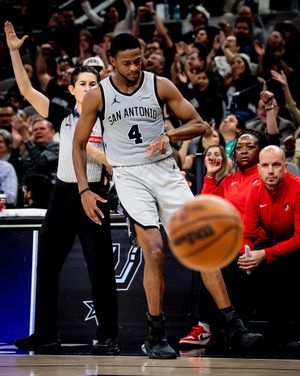 Image post by @spurs on Instagram