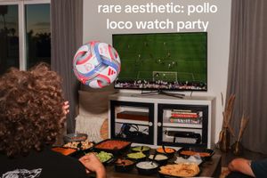 Video post by @elpolloloco on TikTok