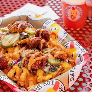 Image post by @daveshotchicken on Instagram