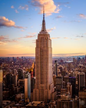 Image post by @empirestatebldg on Instagram