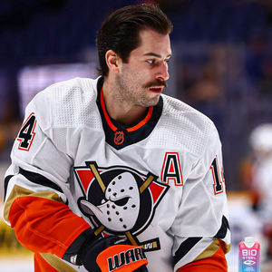 Image post by @AnaheimDucks on Twitter