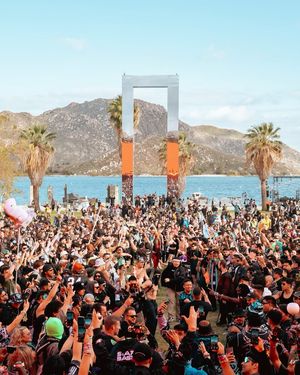 Image post by @kursza on Instagram