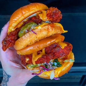 Image post by @daveshotchicken on Instagram