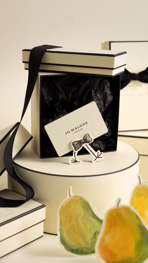 Video post by @jomalonelondon on TikTok