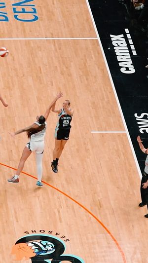 Video post by @nyliberty on Facebook