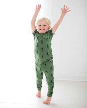 Image post by @poshpeanut on Instagram