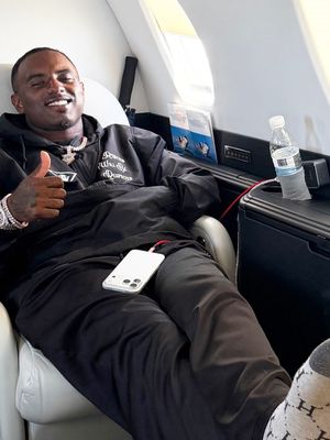 Image post by @deionsanders on Instagram