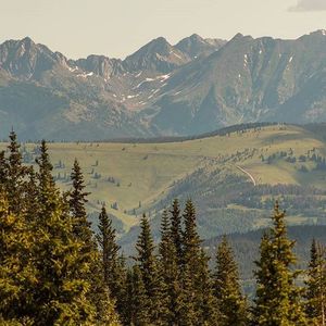 Image post by @vailmtn on Instagram