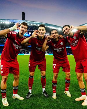 Video post by @sevillafc on TikTok