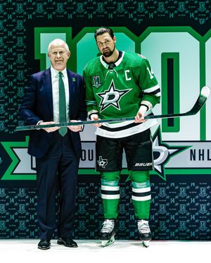 Image post by @dallasstars on Instagram