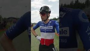 Video post by @cannondalebicycles71 on YouTube