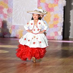 Image post by @latinfashionweekcolorado on Instagram