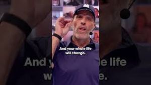Video post by @tonyrobbinslive on YouTube