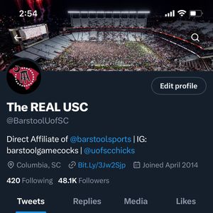 Image post by @BarstoolUofSC on Twitter