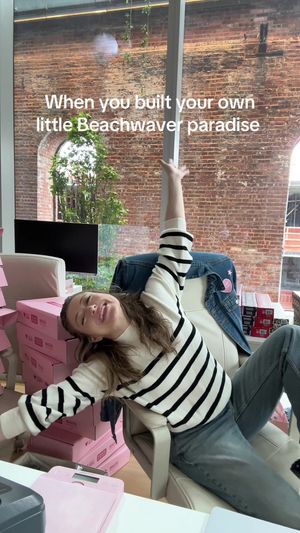 Video post by @thebeachwaver on TikTok