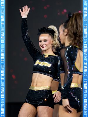 Image post by @varsityallstar on Instagram