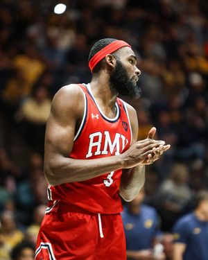 Image post by @rmumbasketball on Instagram