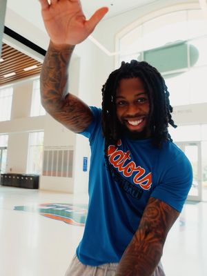 Image post by @gatorsfb on Instagram