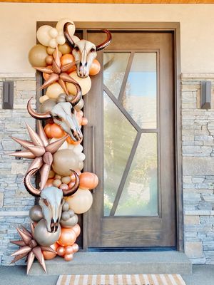 Image post by @poparazzicelebrationdesigns on Instagram
