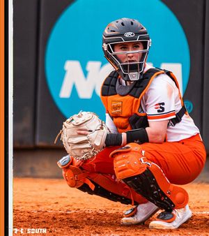 Image post by @gocamelssoftball on Instagram