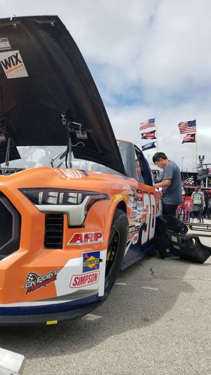 Image post by @bradperezracing on Twitter/X