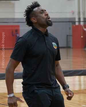 Image post by @recruit_look on Instagram