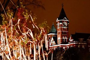 Image post by @auburnfootball on Instagram