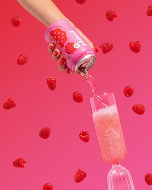 Image post by @drinkpoppi on Instagram