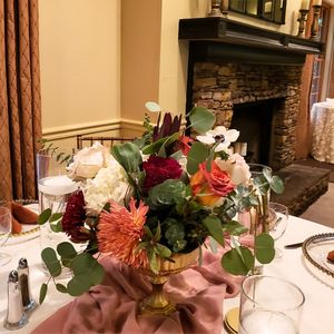 Image post by @flowergardenatl on Instagram